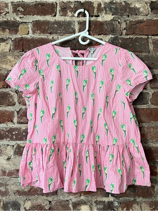 crown & ivy Tops - crown & ivy Pink Striped Top with Green Parrot Print